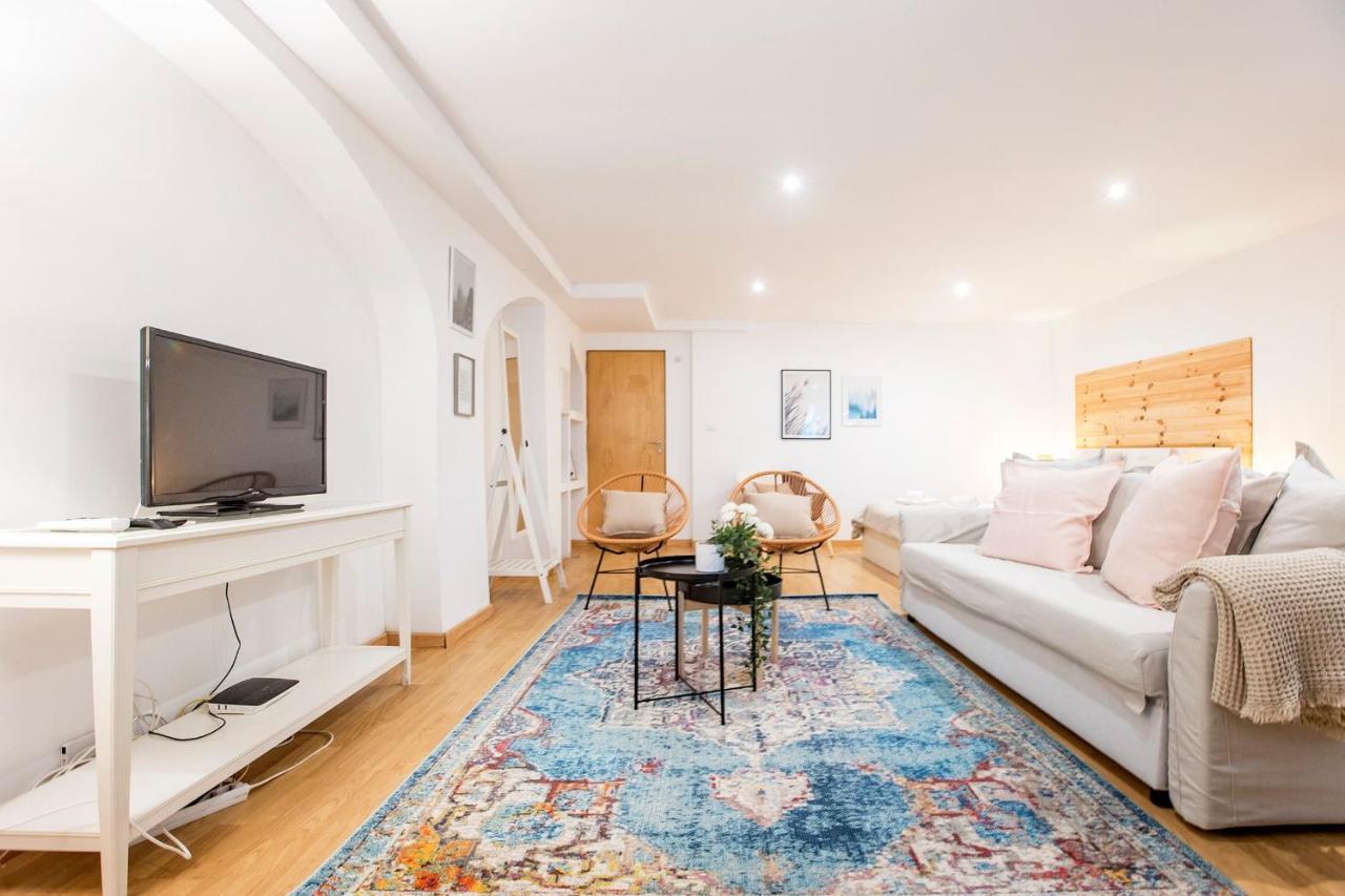 Almada Hideaway W/ Ac & Private Pool By Lovelystay Porto Dış mekan fotoğraf